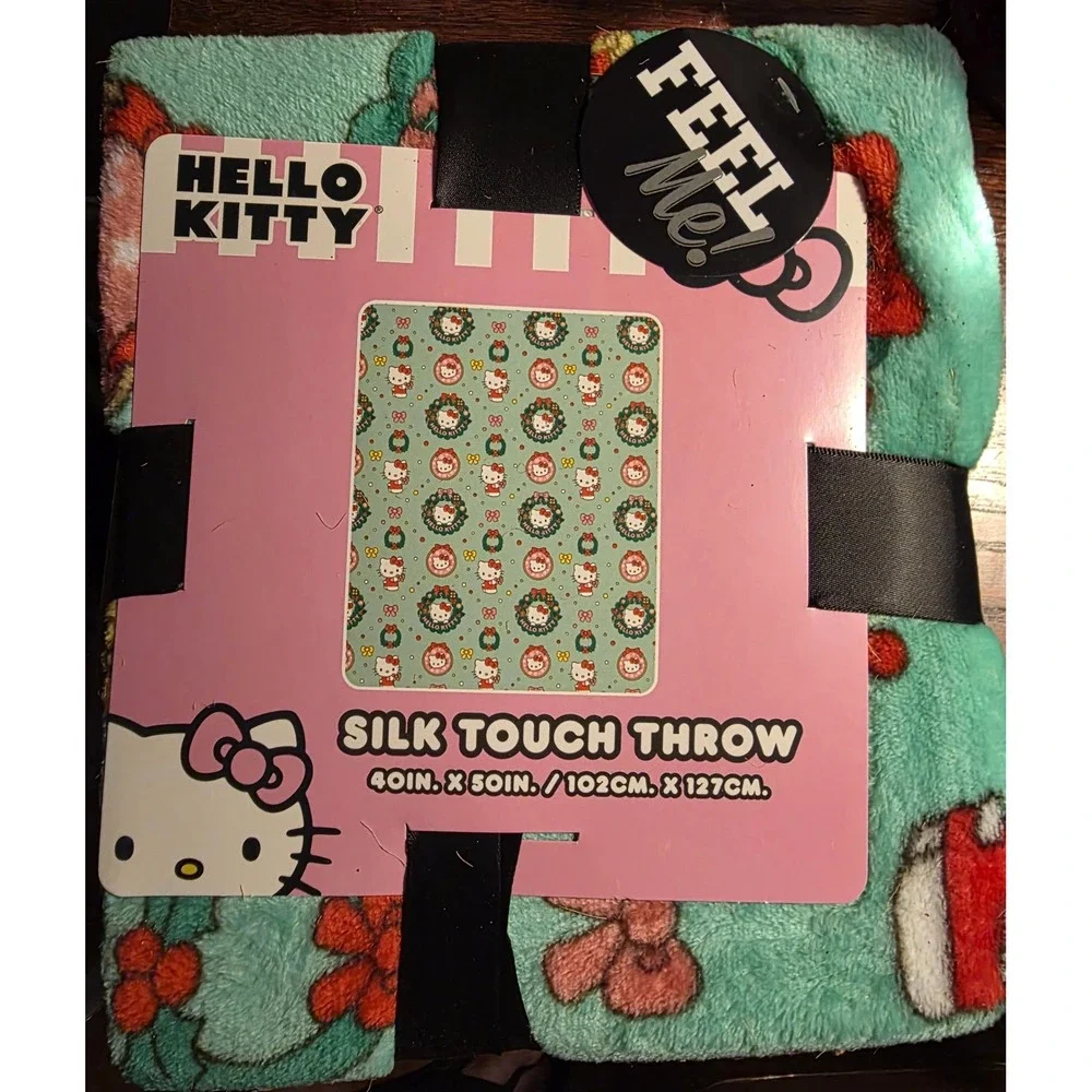 Hello Kitty Fleece Christmas Throw Blanket 40x50 Holiday Silk Touch Sanrio Plush